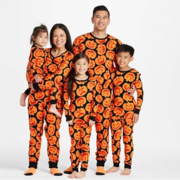 Hyde and Eek pumpkins Halloween pajamas set - Picture 3 of 5